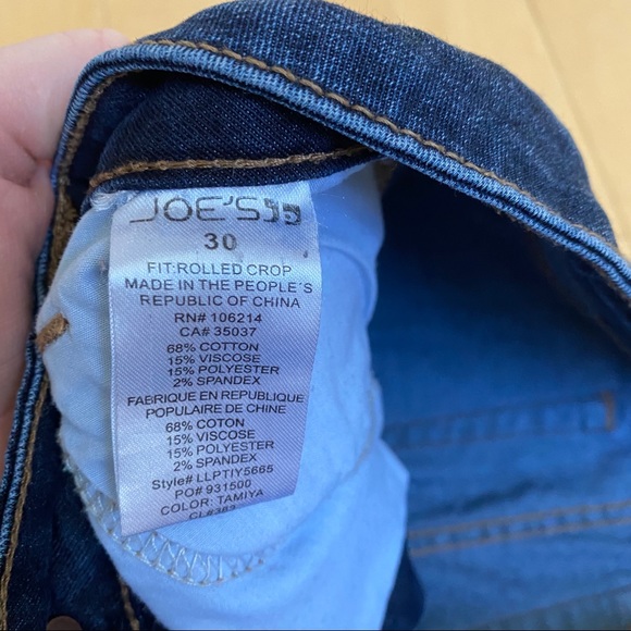 Joe’s Jeans - Rolled Crop - Size 30 - Picture 5 of 5